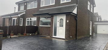 Semi-detached house to rent in Priestwood Avenue, Oldham OL4