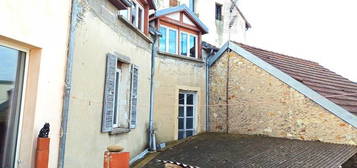 Vente maison 10 pièces 150 m²