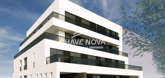 Apartamento T2 Novo - Empreendimento Santo Ovídeo Terraces