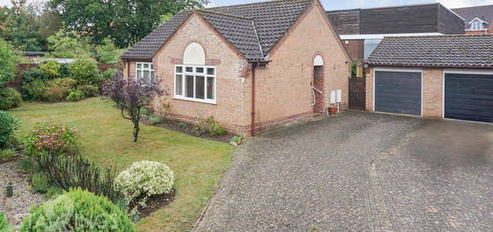 2 bed detached bungalow for sale