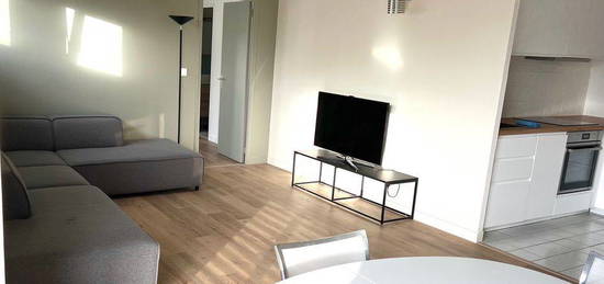 Dispo 1/12/24 - Location appartement meublé 49m² - Quartier Gare