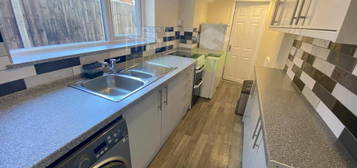 3 bedroom terraced house