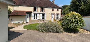 Maison de campagne secteur Aillant-Toucy