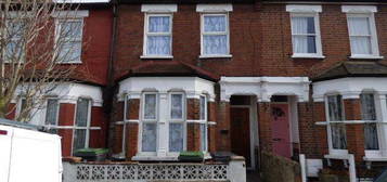 4 bedroom terraced house