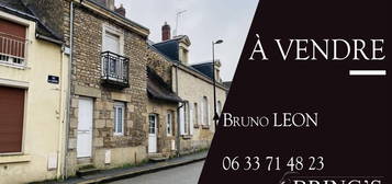 Maison 2 étages à vendre, 4 pièces, 3 chambres, 63 m²