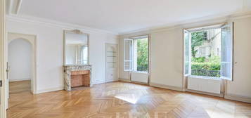 Location appartement 5 pièces 121 m²