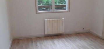 Appartement  à louer, 2 pièces, 1 chambre, 27 m²