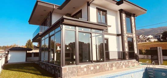 Kocaeli Baiskele Satlk Villa(Mstakil) TAKAS VAR