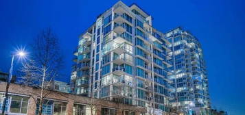 168 Esplanade E #505, North Vancouver, BC V7L 4X8