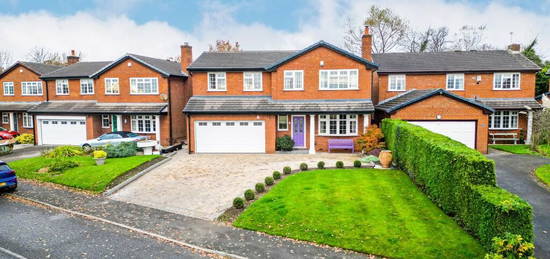 5 bedroom detached house for sale