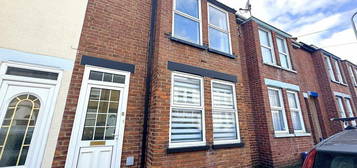 3 bedroom terraced house