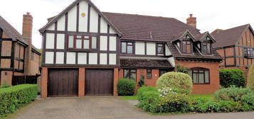 5 bedroom detached house