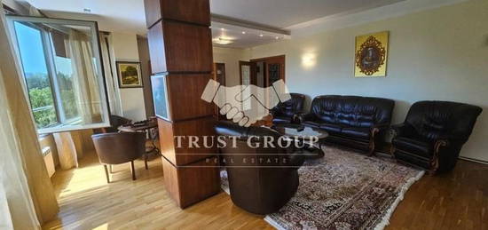 Apartament 3 camere - Primaverii