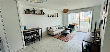 Appartement  à vendre, 3 pièces, 2 chambres, 58 m²