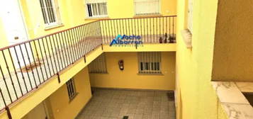 Apartamento en Avenida de Elvas-Campus