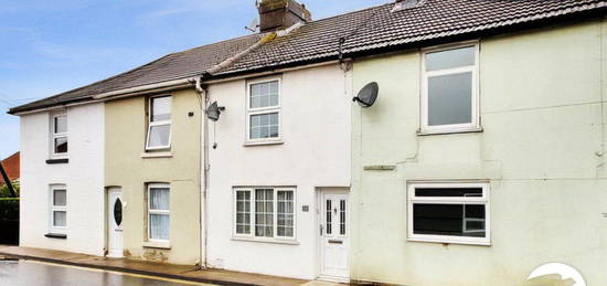 2 bed detached house to rent