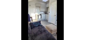 Flat to rent in Norfolk House, Bristol BS2