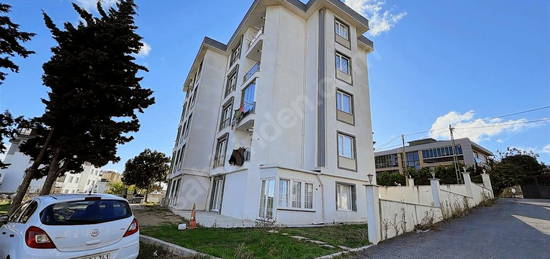 Kısmi Deniz Manzaralı Satılık 2+1 90m2 Temiz Daire