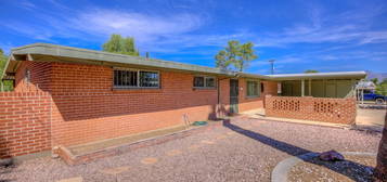 734 S  Marvin Ave, Tucson, AZ 85710