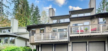 3427 161st Pl SE, Bellevue, WA 98008