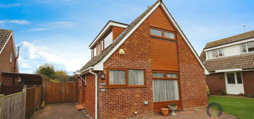 2 bed detached house for sale