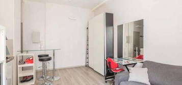 Location appartement 1 pièce 21 m²