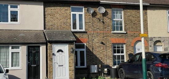 2 bedroom detached house to rent