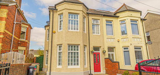 4 bedroom terraced house for sale