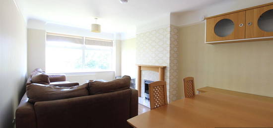 2 bed flat to rent