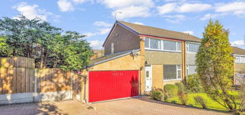 3 bed semi-detached house for sale