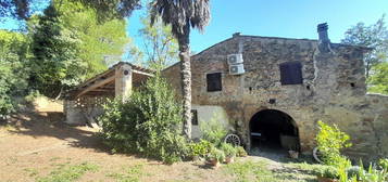 Casa colonica, da ristrutturare, 450 m², Poggibonsi