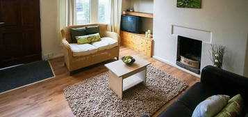 2 bed shared accommodation to rent