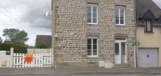 MAISON DE VILLE - F4 AVRANCHES - 4 pièce(s) - 80 m²