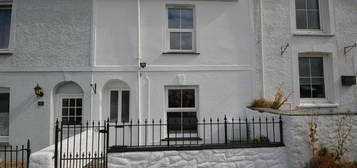 2 bedroom terraced house