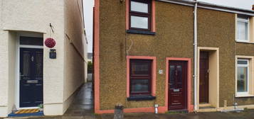 2 bed end terrace house for sale