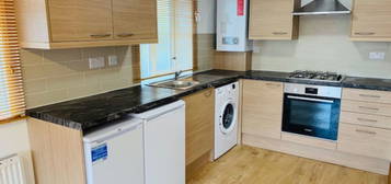 2 bed flat to rent