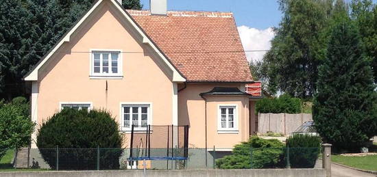 Landhaus mit Garten, Garage und Pool in 3042 Würmla zu mieten