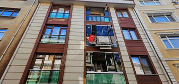 KADI MEHMET MAH,DE SATILIK 2+1 DAİRE 75M2 10 YILLIK BİNADA.