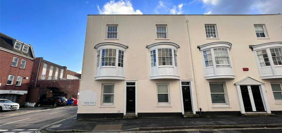 4 bedroom terraced house