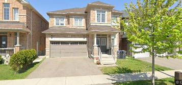 24 Masken Cir, Brampton, ON L7A 4J2