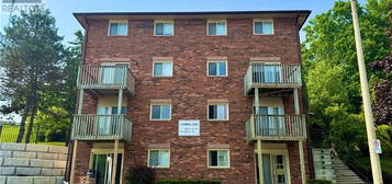 3 SAWMILL Road Unit# 7, Barrie, Ontario