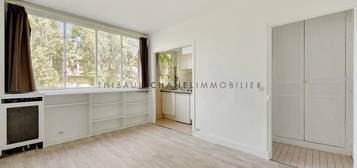 Studio  à vendre, 1 pièce, 16 m², Étage 3/7