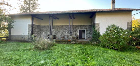 Casale/cascina in vendita in strada Senza Nome, 54027