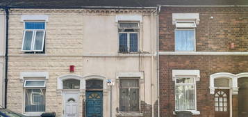 2 bed terraced house for sale