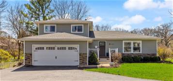 1207 55th St, Downers Grove, IL 60515