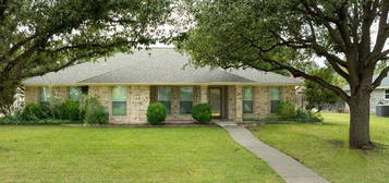 5209 Saddle Ridge Trl, San Angelo, TX 76904