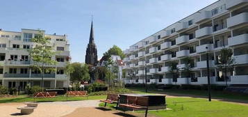 Wohnen am Schlosspark - Luxuriöse 3 Zimmer Wohnung mit großem Balkon und moderner Küche