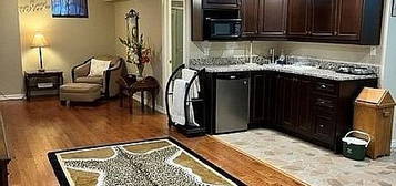 7860 Cedarbrook Trl #BASEMENT, Whitby, ON L1M 1L8