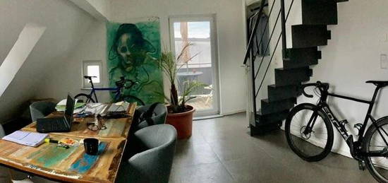 3-Zimmer Dachgeschosswohnung mit Balkon und Galerie