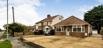 3 bedroom detached house